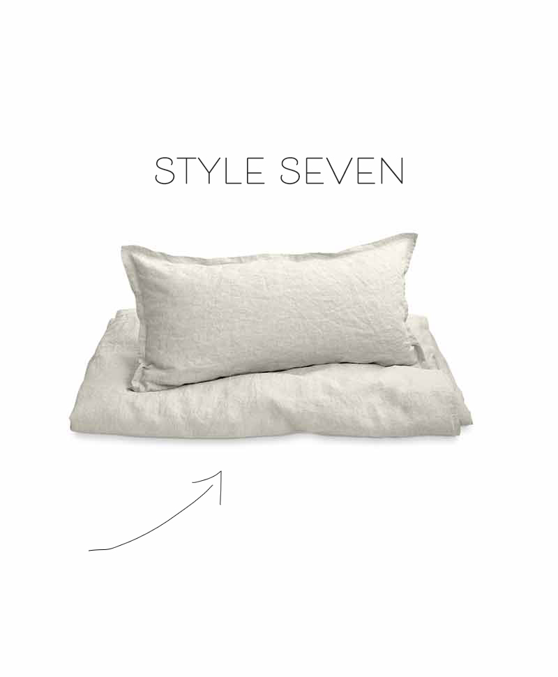 Hier sehen Sie die Leinenbettwäsche Style Seven von decode by luiz im Magazin vom RAUM concept store